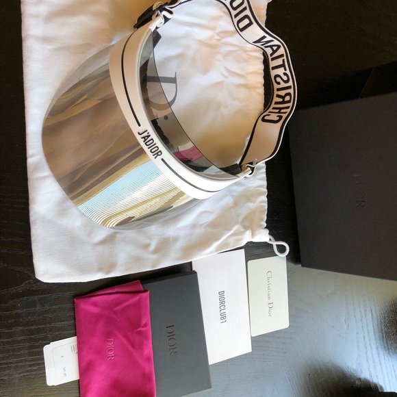 Dior Accessories - J’adior visor